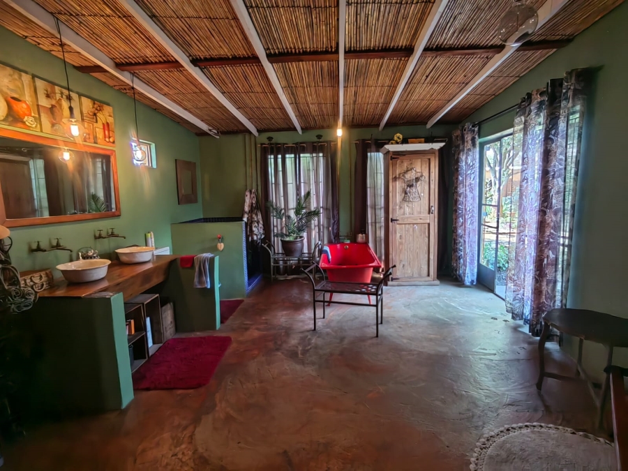 4 Bedroom Property for Sale in Parys Free State